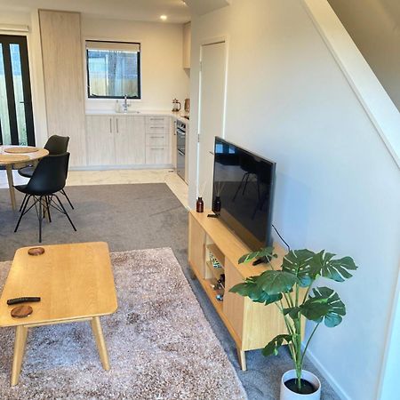 Cheerful 2 Bedroom Townhouse In Addington! Christchurch Buitenkant foto