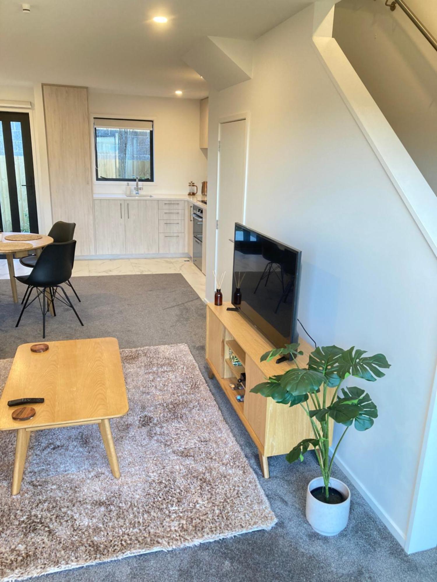 Cheerful 2 Bedroom Townhouse In Addington! Christchurch Buitenkant foto